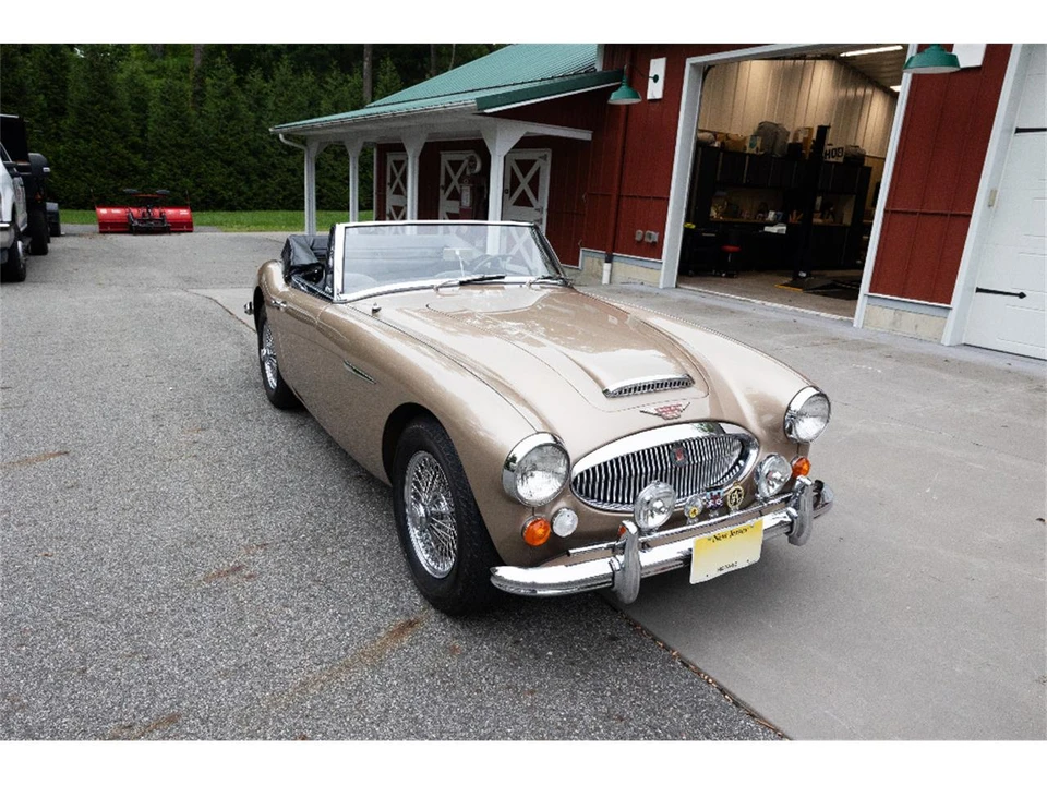 1967 Austin-Healey 3000 Mark III - Image 4 of 27