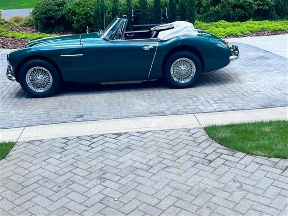1967 Austin-Healey 3000 Mark III - Image 5 of 18