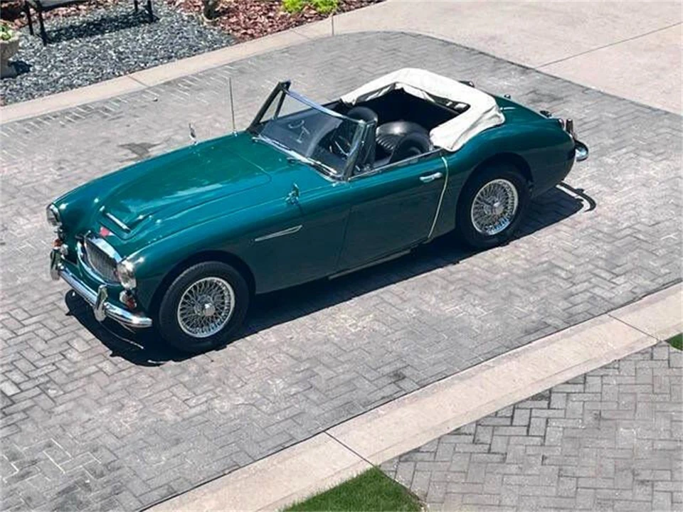 1967 Austin-Healey 3000 Mark III - Image 12 of 18