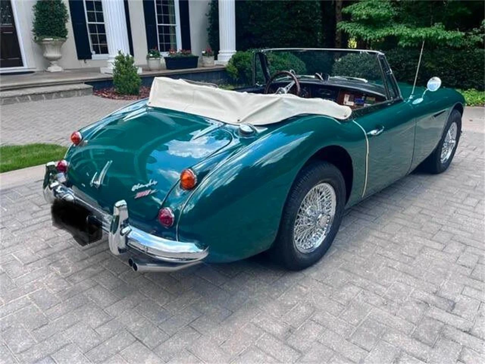 1967 Austin-Healey 3000 Mark III - Image 14 of 18