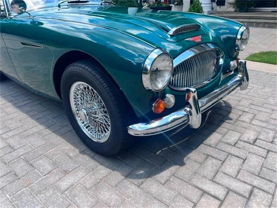 1967 Austin-Healey 3000 Mark III - Image 15 of 18