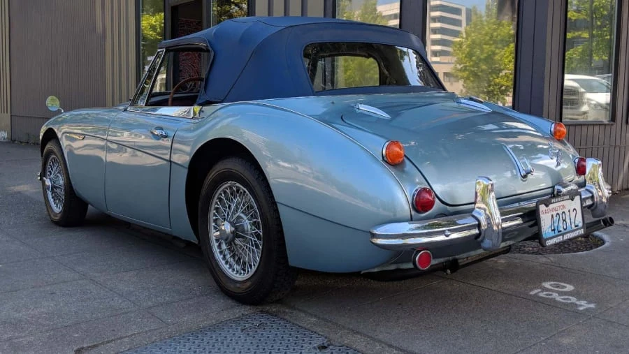 1967 Austin-Healey 3000 Mark III - Image 2 of 3