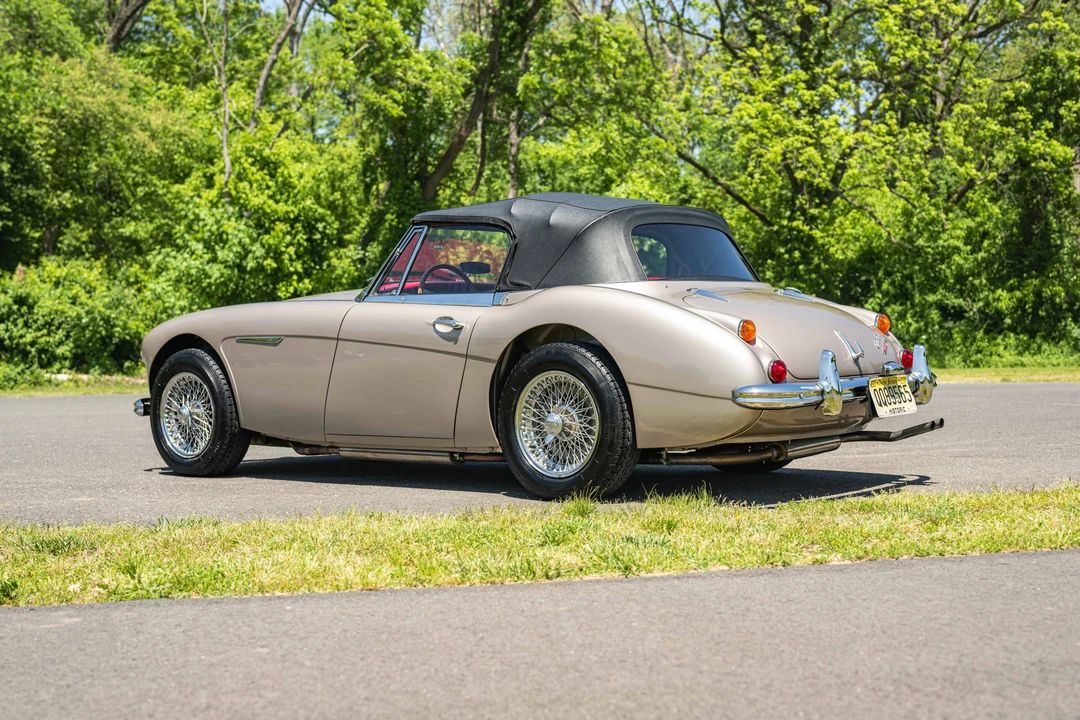 1967 Austin-Healey 3000 Mark III - Image 16 of 31