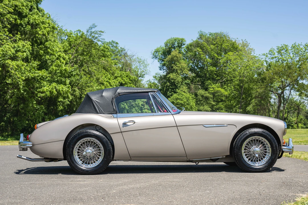 1967 Austin-Healey 3000 Mark III - Image 19 of 31
