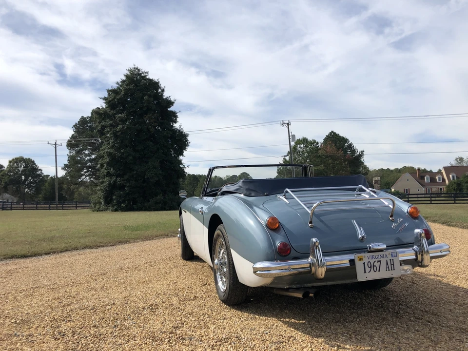 1967 Austin-Healey 3000 Mark III - Image 25 of 31