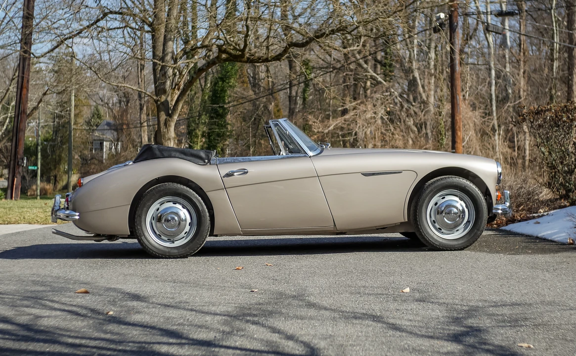 1967 Austin-Healey 3000 Mark III - Image 10 of 31
