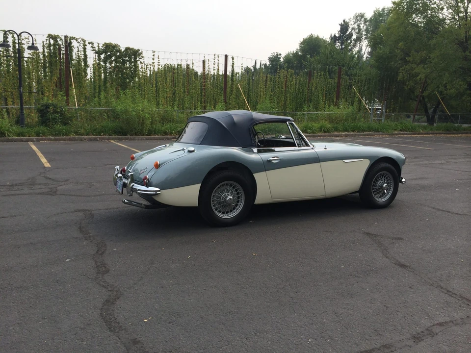 1967 Austin-Healey 3000 Mark III - Image 18 of 31