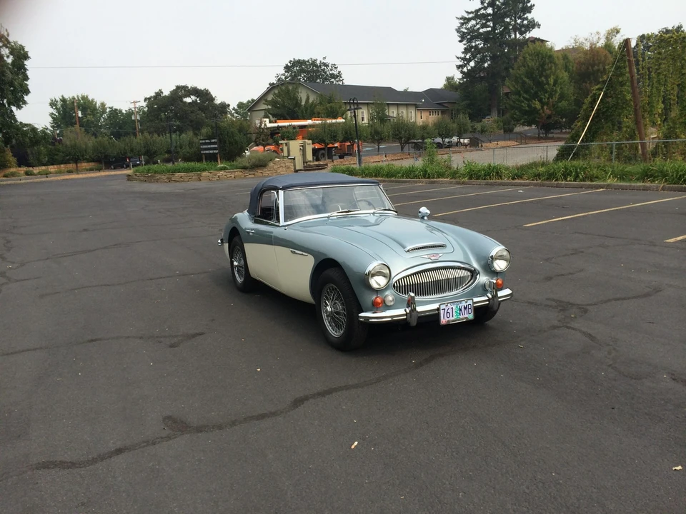 1967 Austin-Healey 3000 Mark III - Image 25 of 31