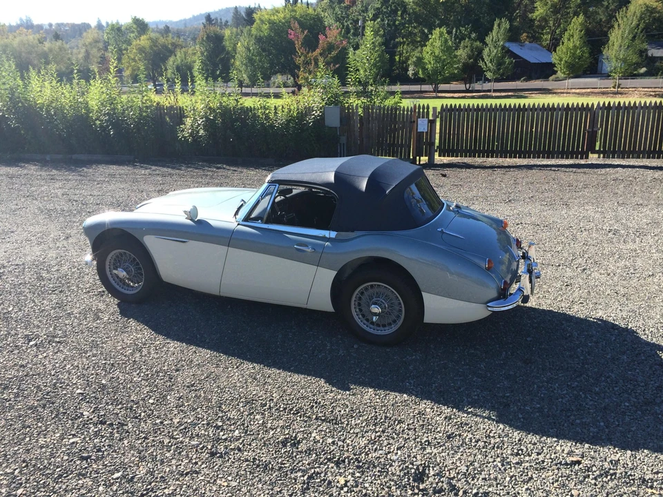 1967 Austin-Healey 3000 Mark III - Image 8 of 31
