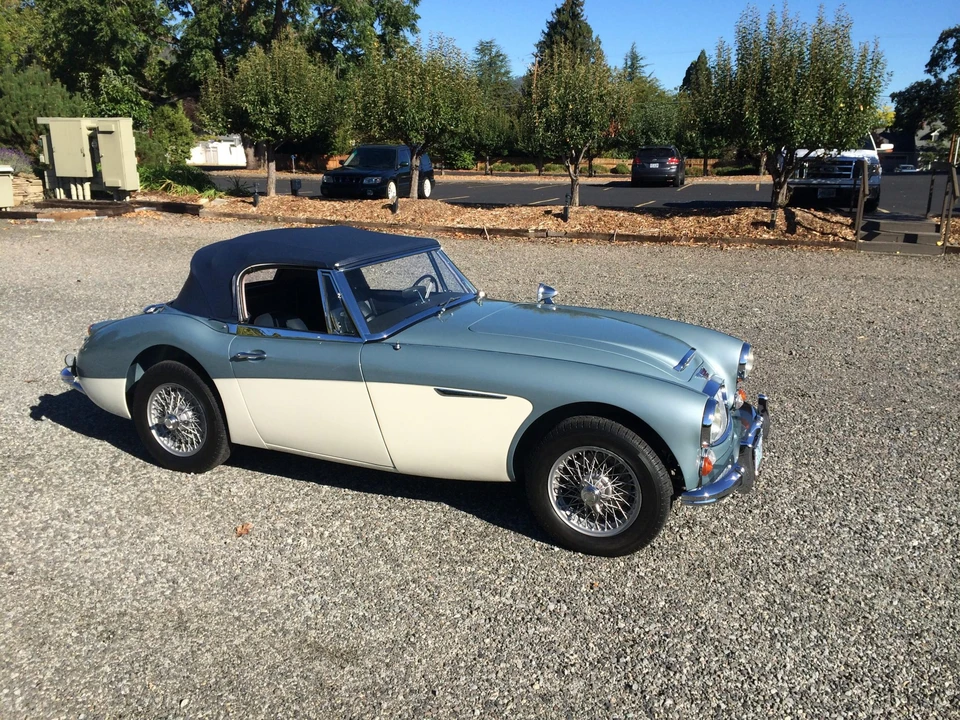 1967 Austin-Healey 3000 Mark III - Image 23 of 31