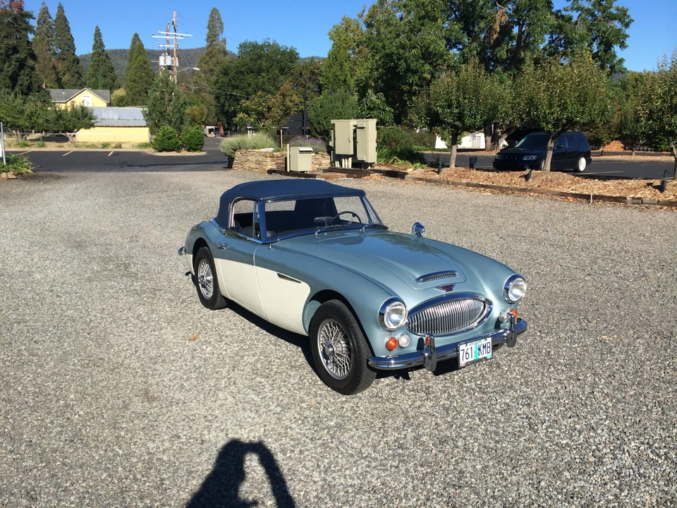 1967 Austin-Healey 3000 Mark III - Image 24 of 31