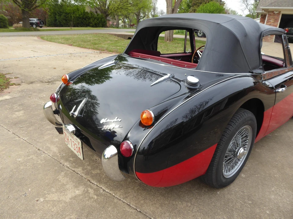1967 Austin-Healey 3000 Mark III - Image 18 of 31