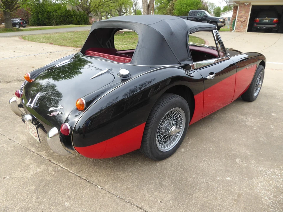 1967 Austin-Healey 3000 Mark III - Image 11 of 31