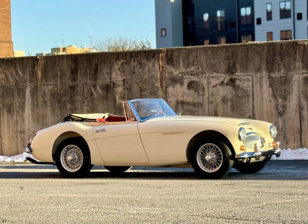 1967 Austin-Healey 3000 Mark III - Image 9 of 31