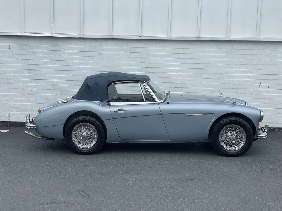1967 Austin-Healey 3000 Mark III - Image 13 of 31
