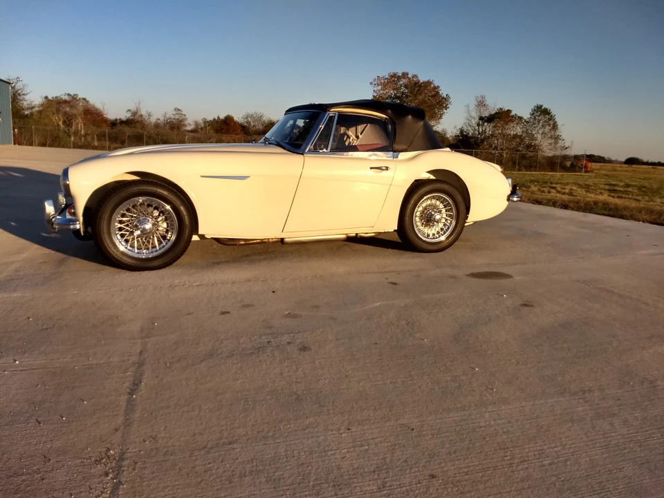 1967 Austin-Healey 3000 Mark III - Image 26 of 31