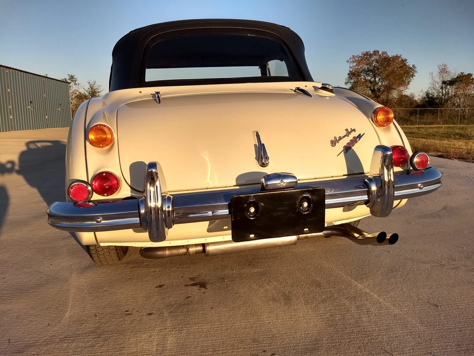 1967 Austin-Healey 3000 Mark III - Image 22 of 31