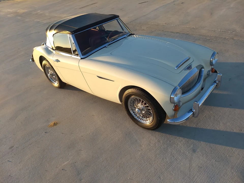 1967 Austin-Healey 3000 Mark III - Image 20 of 31