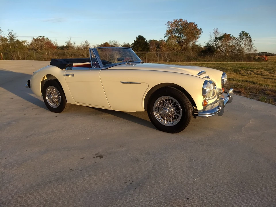 1967 Austin-Healey 3000 Mark III - Image 7 of 31