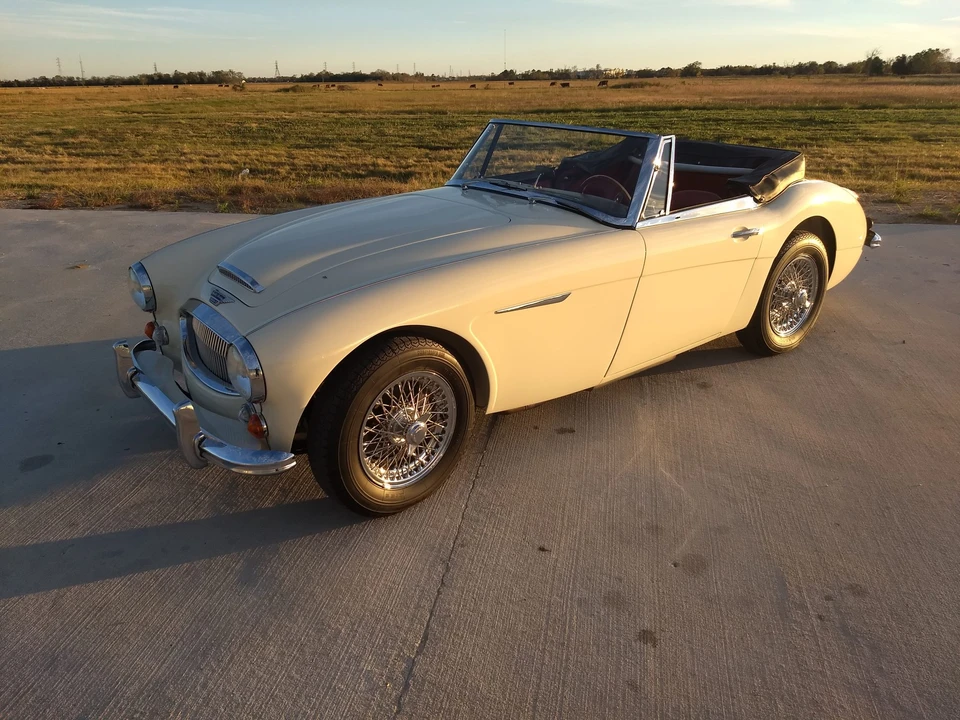 1967 Austin-Healey 3000 Mark III - Image 2 of 31