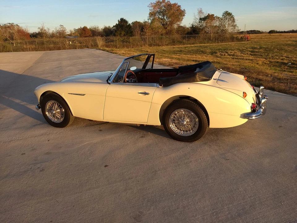 1967 Austin-Healey 3000 Mark III - Image 14 of 31