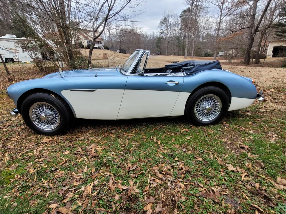 1967 Austin-Healey 3000 Mark III - Image 8 of 31