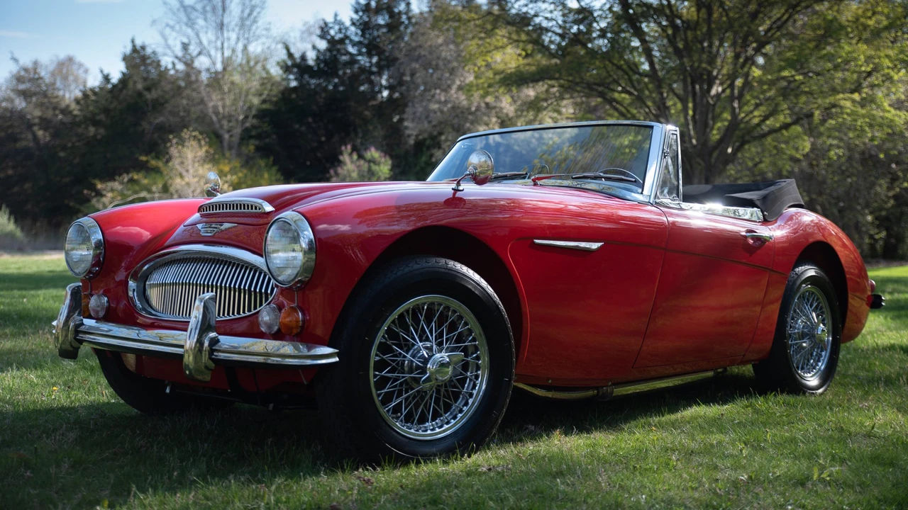1967 Austin-Healey 3000 Mark III - Image 3 of 31
