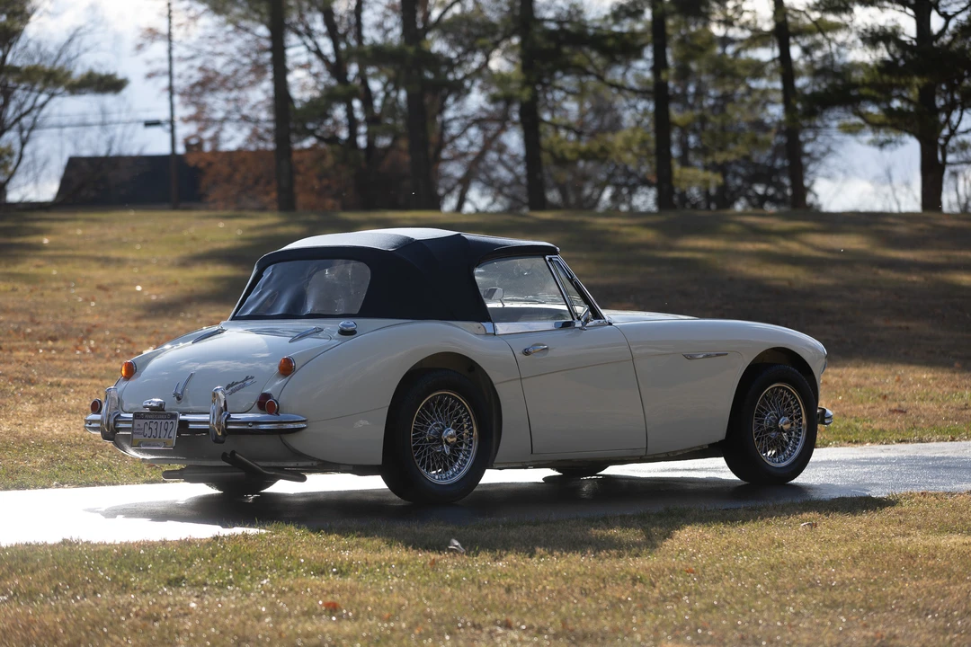1967 Austin-Healey 3000 Mark III - Image 14 of 31