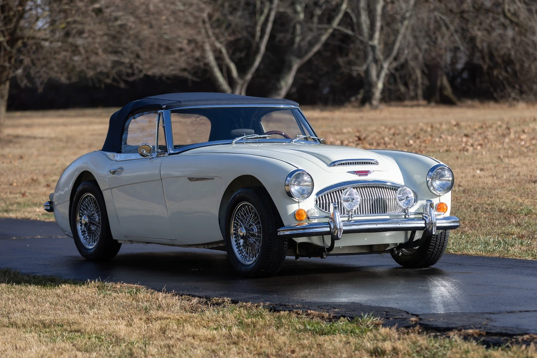 1967 Austin-Healey 3000 Mark III - Image 10 of 31