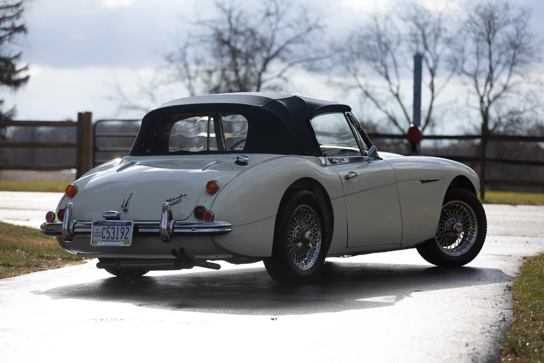 1967 Austin-Healey 3000 Mark III - Image 15 of 31