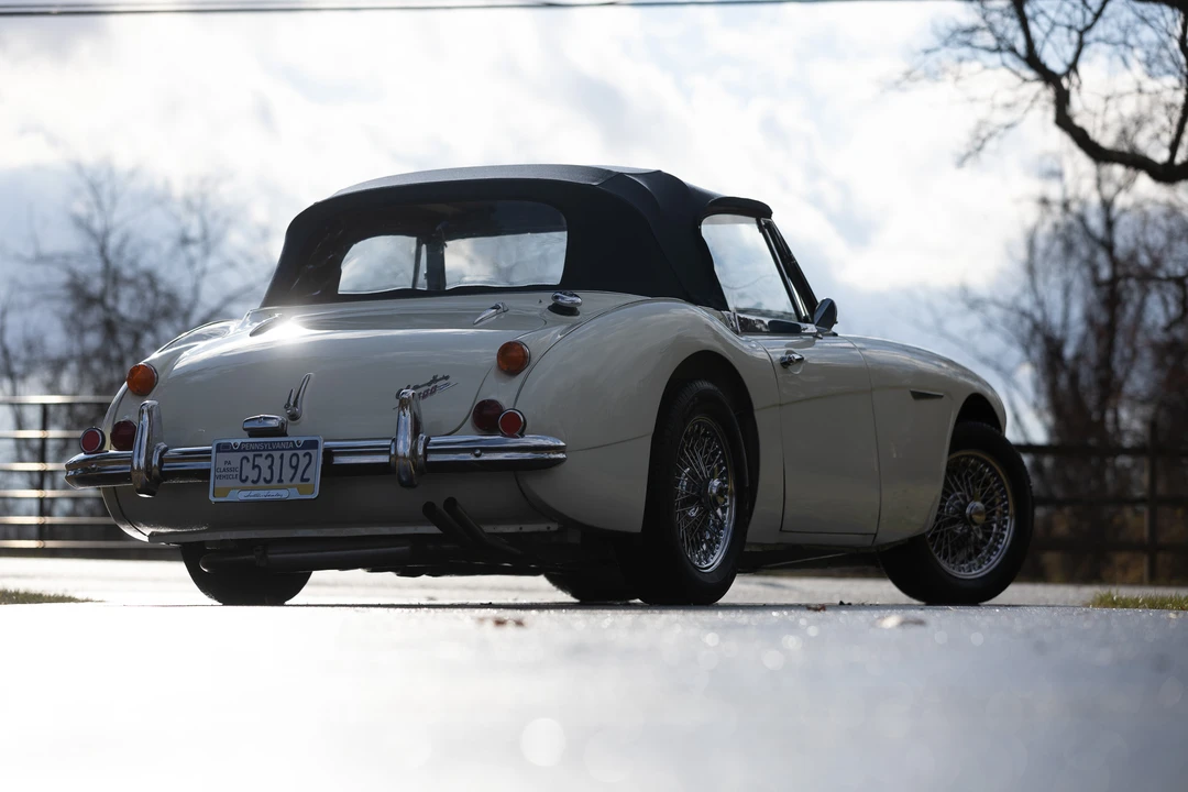 1967 Austin-Healey 3000 Mark III - Image 16 of 31