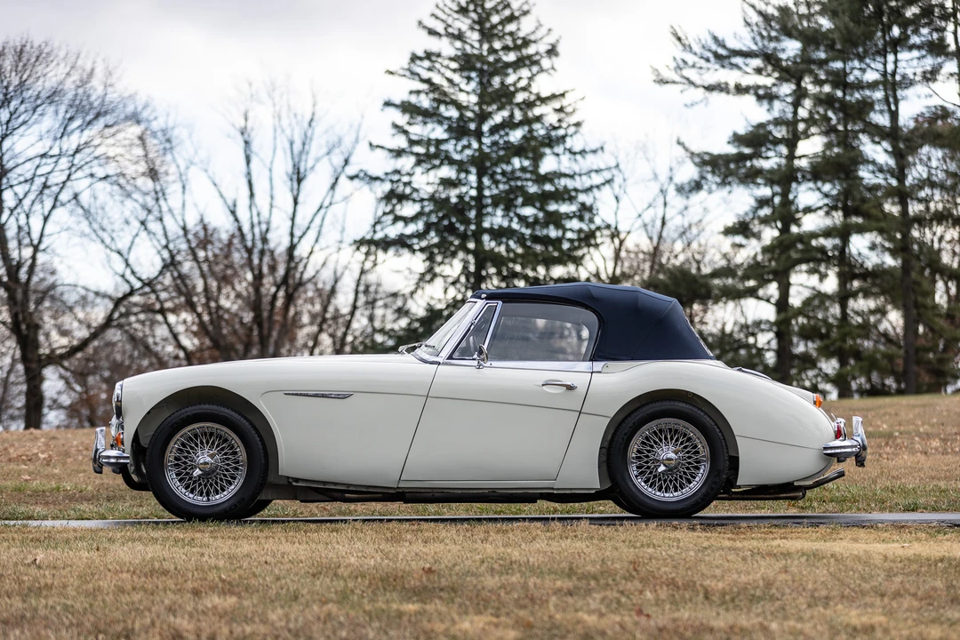 1967 Austin-Healey 3000 Mark III - Image 30 of 31