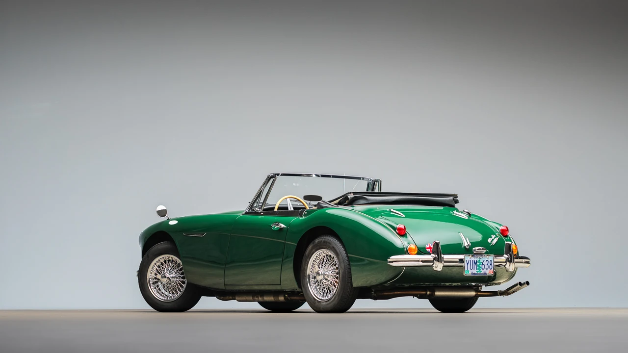 1967 Austin-Healey 3000 Mark III - Image 24 of 31