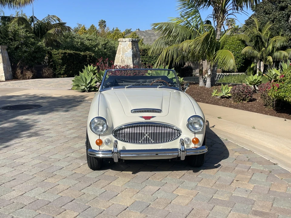 1967 Austin-Healey 3000 Mark III - Image 7 of 31