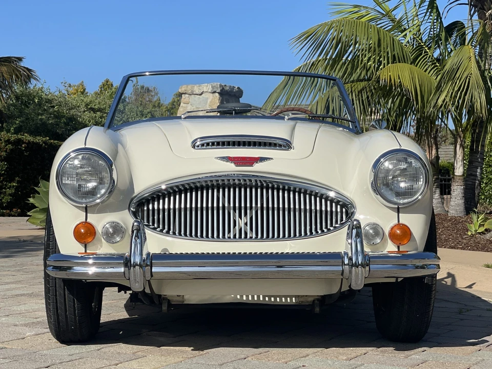 1967 Austin-Healey 3000 Mark III - Image 11 of 31