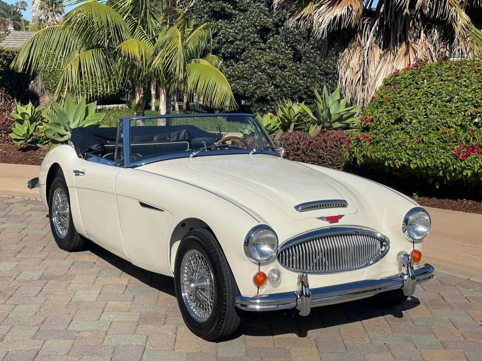 1967 Austin-Healey 3000 Mark III - Image 13 of 31