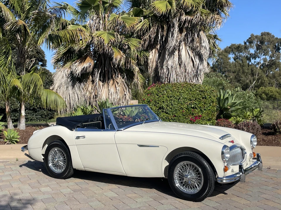 1967 Austin-Healey 3000 Mark III - Image 17 of 31