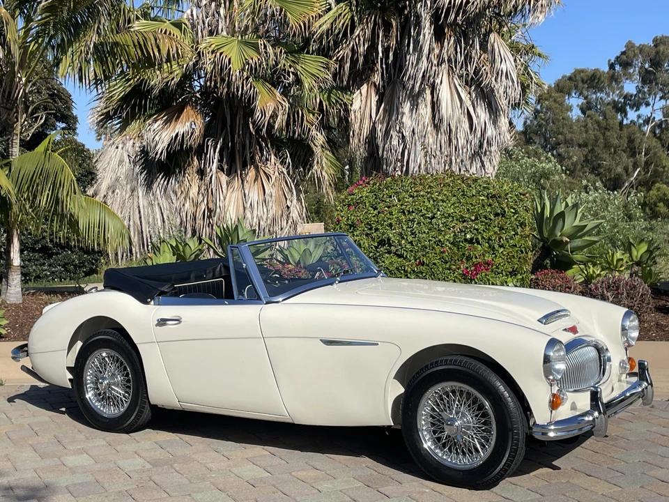 1967 Austin-Healey 3000 Mark III - Image 18 of 31
