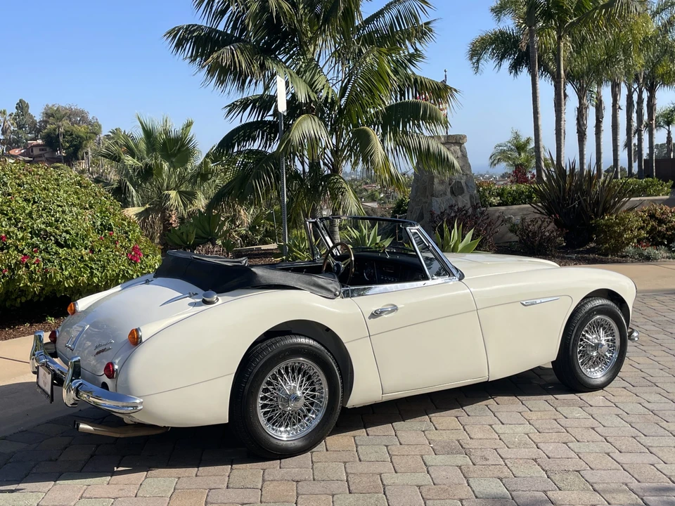 1967 Austin-Healey 3000 Mark III - Image 22 of 31