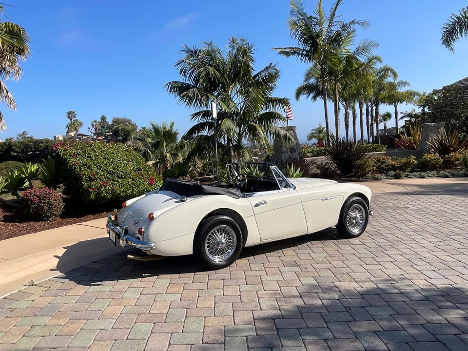 1967 Austin-Healey 3000 Mark III - Image 25 of 31