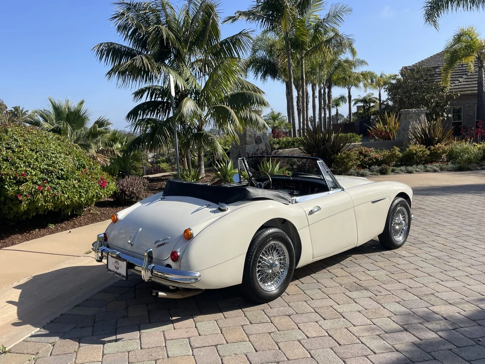 1967 Austin-Healey 3000 Mark III - Image 28 of 31