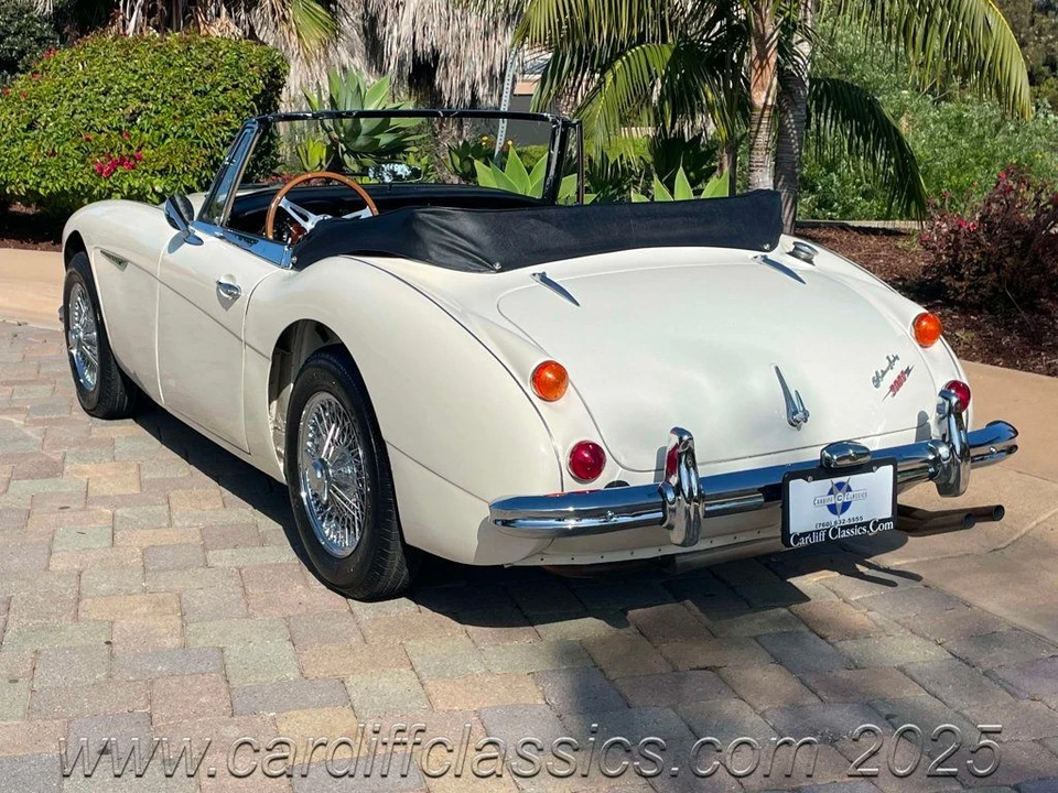 1967 Austin-Healey 3000 Mark III - Image 9 of 12