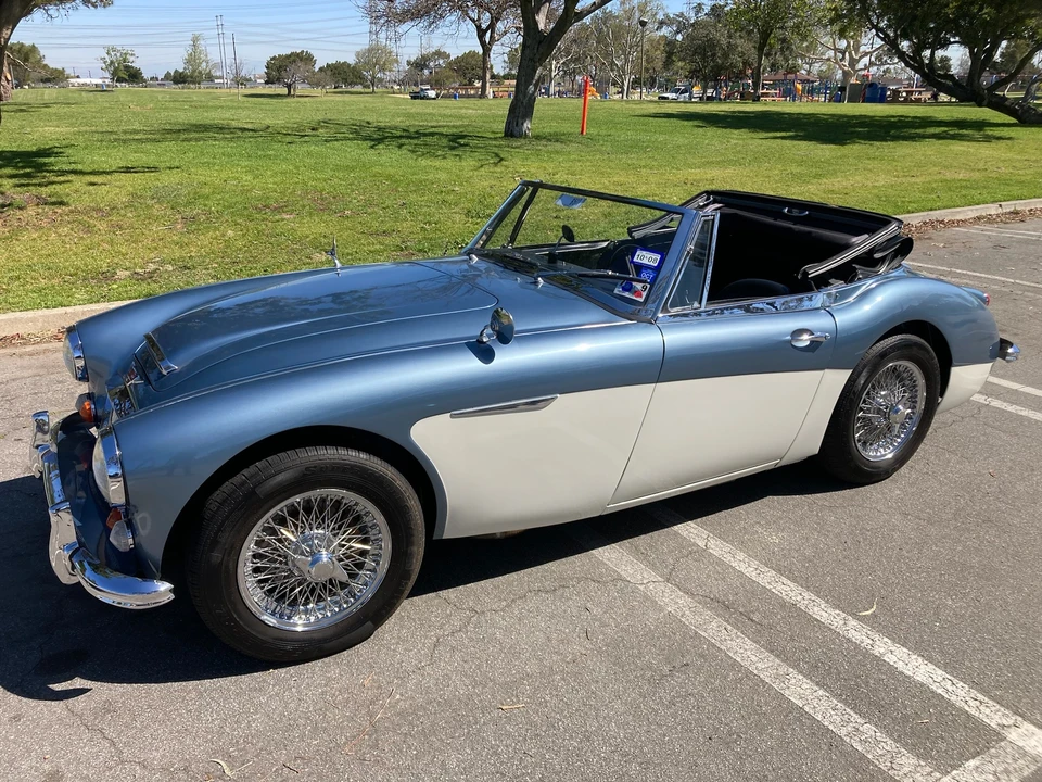 1967 Austin-Healey 3000 Mark III - Image 18 of 31