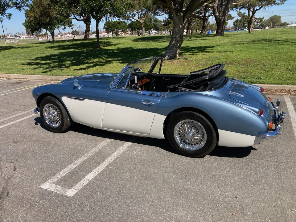 1967 Austin-Healey 3000 Mark III - Image 16 of 31