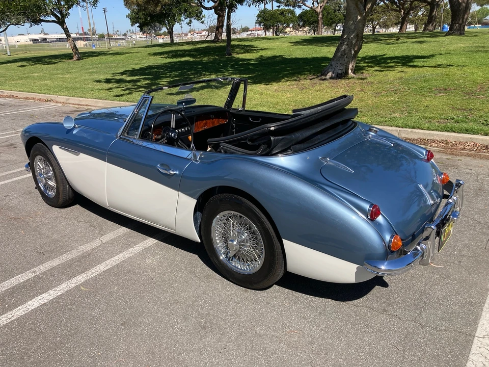 1967 Austin-Healey 3000 Mark III - Image 15 of 31