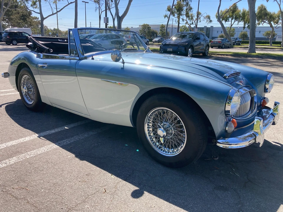1967 Austin-Healey 3000 Mark III - Image 9 of 31