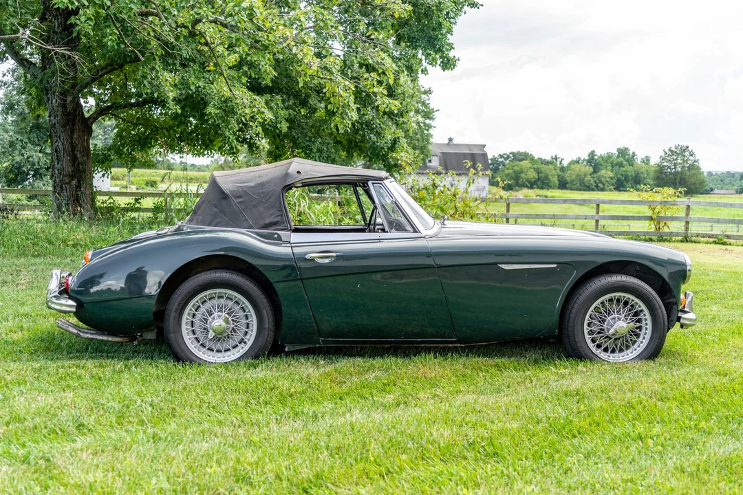 1967 Austin-Healey 3000 Mark III - Image 15 of 31