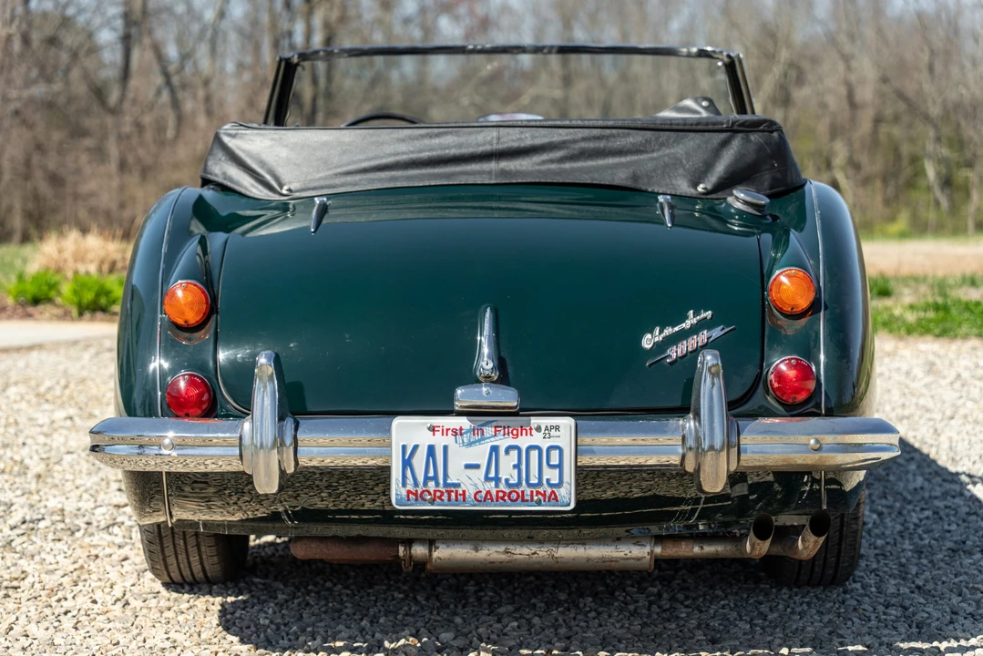 1967 Austin-Healey 3000 Mark III - Image 17 of 31