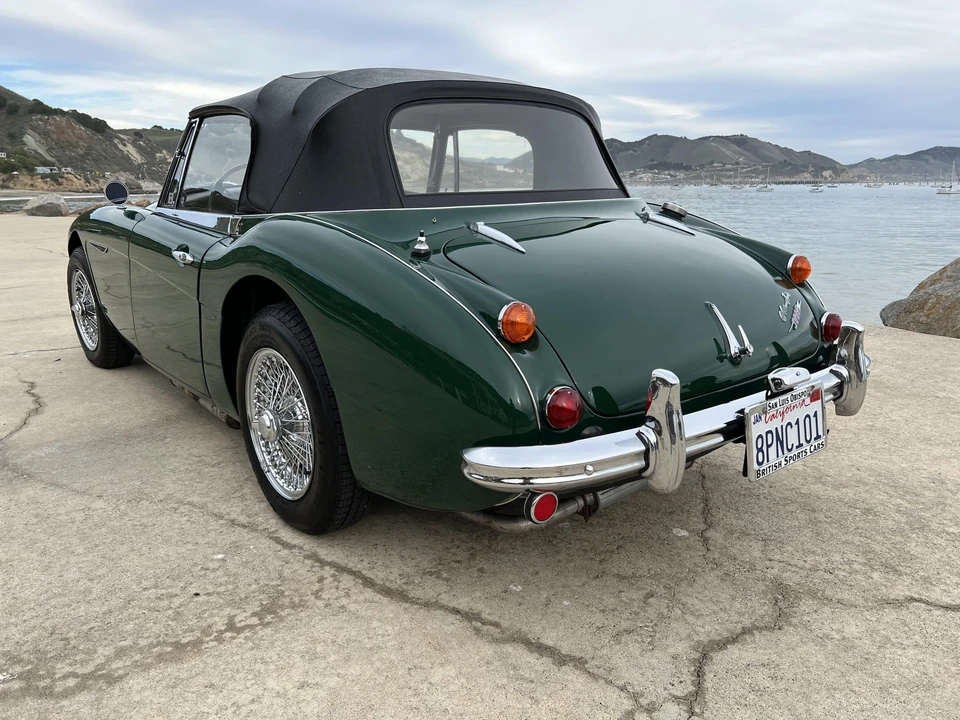 1967 Austin-Healey 3000 Mark III - Image 17 of 31