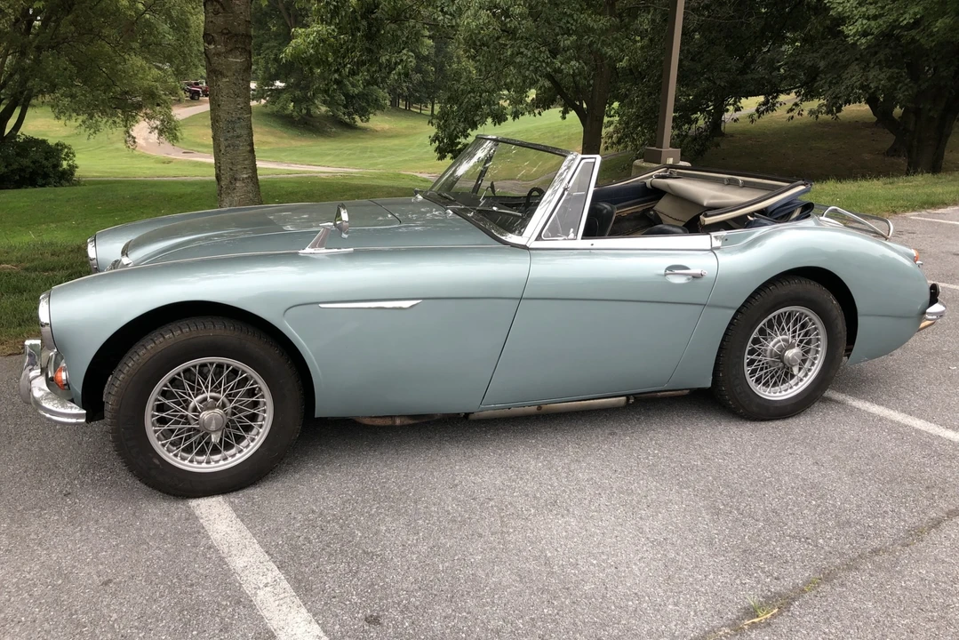 1967 Austin-Healey 3000 Mark III - Image 2 of 31